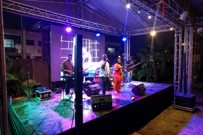La scène de la terrasse